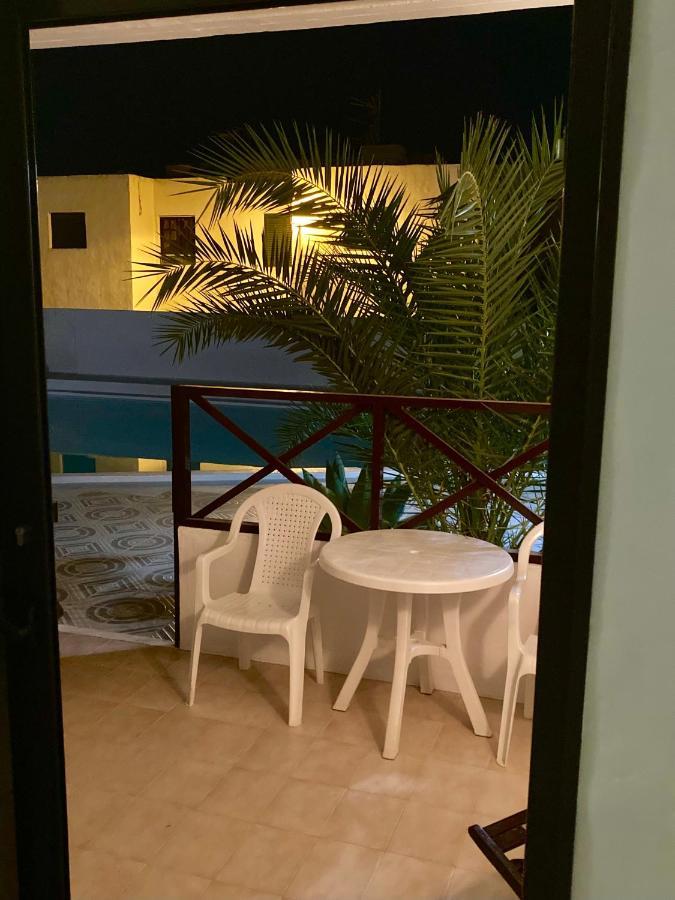 Oasisstudiolanzarote Puerto del Carmen  Exteriör bild